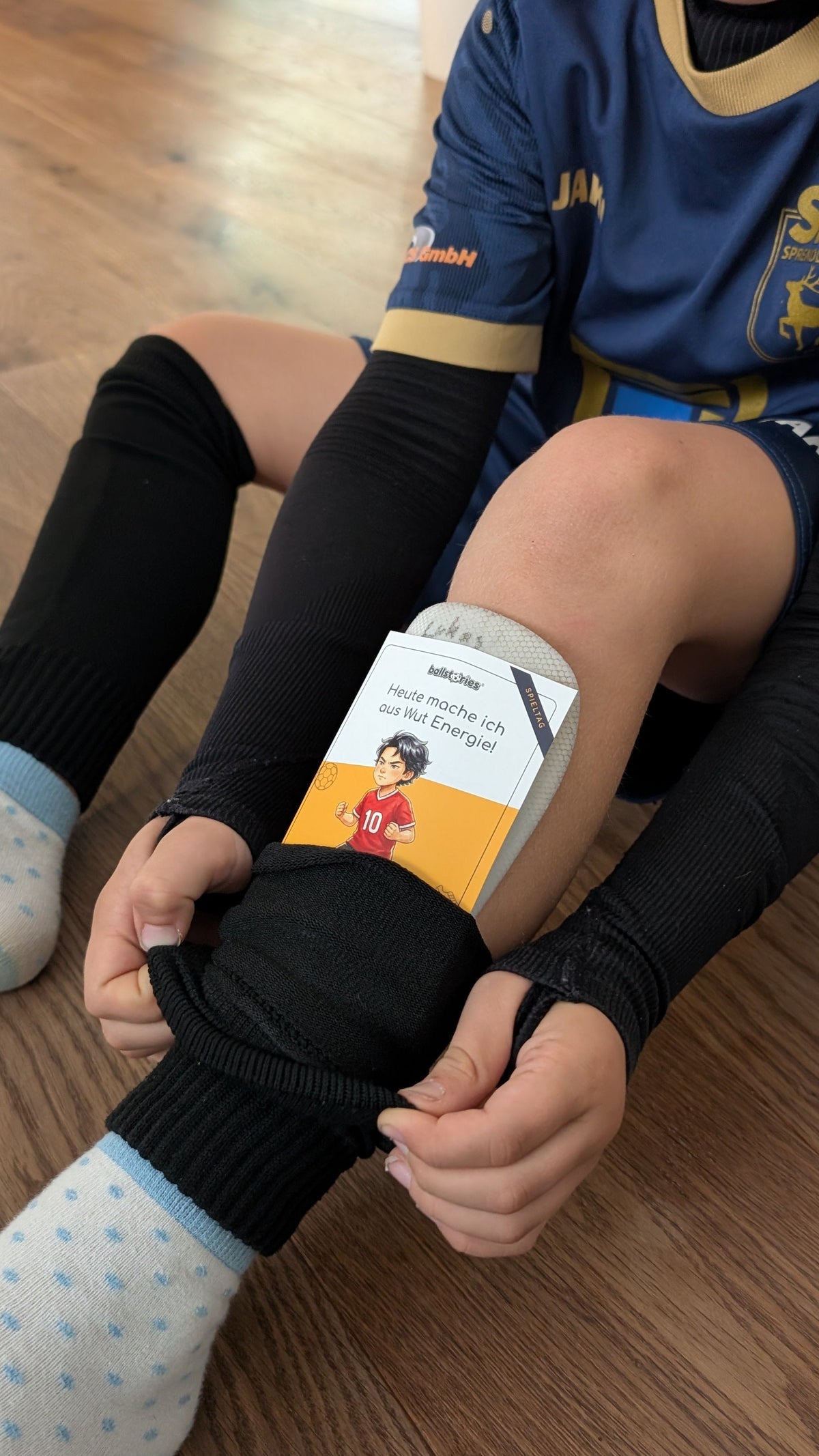 Passt in Rucksack oder Stutzen Jeden Tag eine neue Karte. Als kleine Motivation für das Spiel oder die Schule.